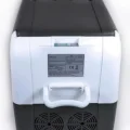 Возьмите Компрессорный автомобильный холодильник COOLWARE DC-22Y, объем 22 литра, 12/24/220 Вольт, до минус 18 градусов напрокат (Фото 5) в Москве