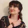 Возьмите Бордовые серьги кисти напрокат (Фото 1) в Москве