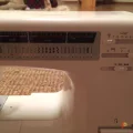 Возьмите Швейная машинка Janome 7524E напрокат (Фото 3) в Москве