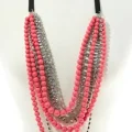 Возьмите Колье ADIA KIBUR Multi-Row Beaded Necklace напрокат (Фото 2) в Москве