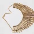 Возьмите Колье Cara couture Golg Black Necklace напрокат (Фото 2) в Москве
