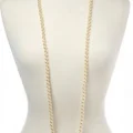 Возьмите Колье Sarah Coventry Vintage Faux Pearl Necklace напрокат (Фото 2) в Москве