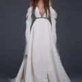 Возьмите Свадебное платье Vera Wang напрокат (Фото 1) в Москве