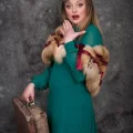 Возьмите Костюм для фотосессии: . Ретро-платье "Изумруды". Размеры 46, 48 напрокат (Фото 2) в Москве