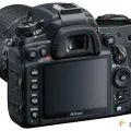Возьмите Зеркальный фотоаппарат Nikon D7000 Kit 18-105 напрокат (Фото 2) в Москве