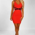 Возьмите Женское платье красное бандажное утягивающее напрокат (Фото 3) в Москве