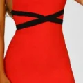 Возьмите Женское платье красное бандажное утягивающее напрокат (Фото 4) в Москве