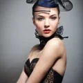 Возьмите Аксессуар для фотосессии: шляпка "КРИСТИНА" напрокат (Фото 2) в Москве