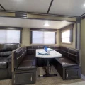 Возьмите RV Imagine Grand Design Trailer напрокат (Фото 19) в Москве