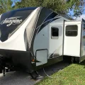 Возьмите RV Imagine Grand Design Trailer напрокат (Фото 2) в Москве