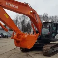 Возьмите Гусеничный экскаватор HITACHI ZX240 напрокат (Фото 2) в Москве