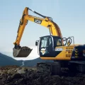 Возьмите Гусеничный экскаватор JCB JS220 напрокат (Фото 2) в Москве