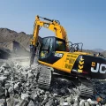 Возьмите Гусеничный экскаватор JCB JS220 напрокат (Фото 3) в Москве