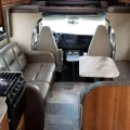 Возьмите 28ft Coachman Leprechaun напрокат (Фото 6) в Москве