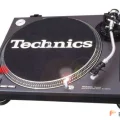 Возьмите Аренда Technics 1210 MK5 и Pioneer DJM 900 напрокат (Фото 2) в Москве