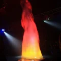 Возьмите Аренда сценического холодного огня. Имитация огня напрокат (Фото 2) в Москве