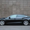 Возьмите Audi A5 d Sportback II S-line 2019 г.в. напрокат (Фото 1) в Москве