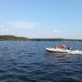Возьмите Лодка ПВХ Лодка НДНД Big Boat Regat 380см с ПЛМ Suzuki 20л.с. напрокат (Фото 6) в Москве
