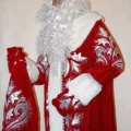 Возьмите ДЕД МОРОЗ (бархат красный с орнаментом)  напрокат (Фото 6) в Москве