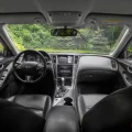 Возьмите Infiniti Q50 напрокат (Фото 7) в Москве
