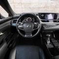Возьмите Lexus ES 250 напрокат (Фото 3) в Москве