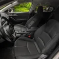 Возьмите Mazda 3 АКПП напрокат (Фото 10) в Москве