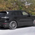 Возьмите Porsche Cayenne III напрокат (Фото 2) в Москве