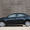 Возьмите Toyota Corolla напрокат (Фото 1) в Москве