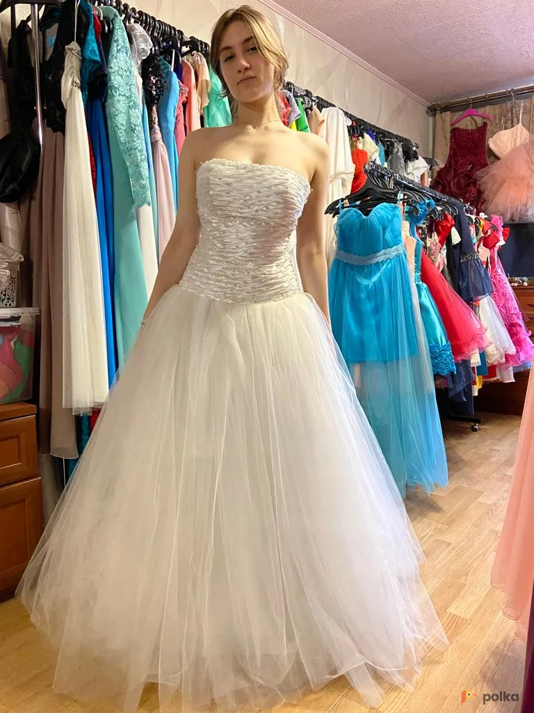 Возьмите Белое платье с пышной юбкой р.42-46 напрокат (Фото 1) в Москве