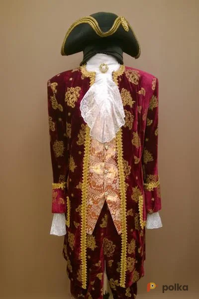 Возьмите Мужской исторический костюм барокко (Красный с золотым напылением) напрокат (Фото 1) в Санкт-Петербурге