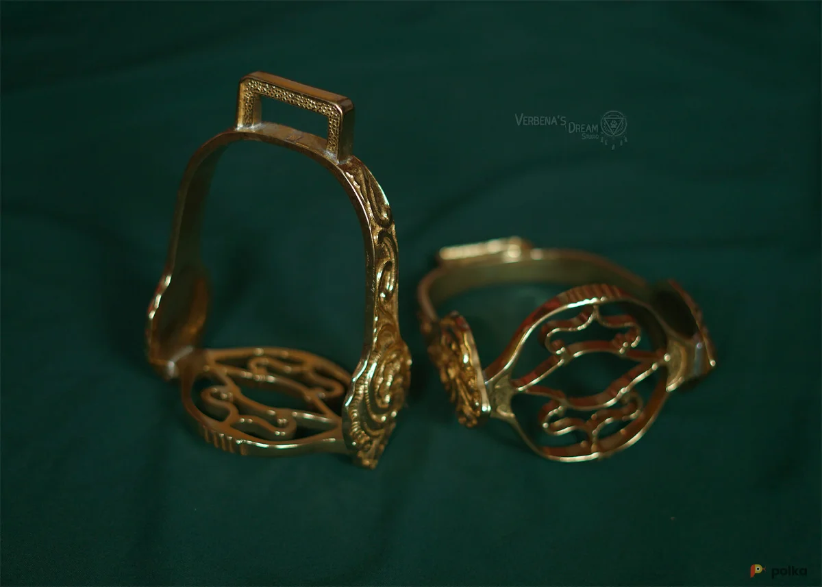 Возьмите Стремена барочные золотые напрокат (Фото 1) в Москве