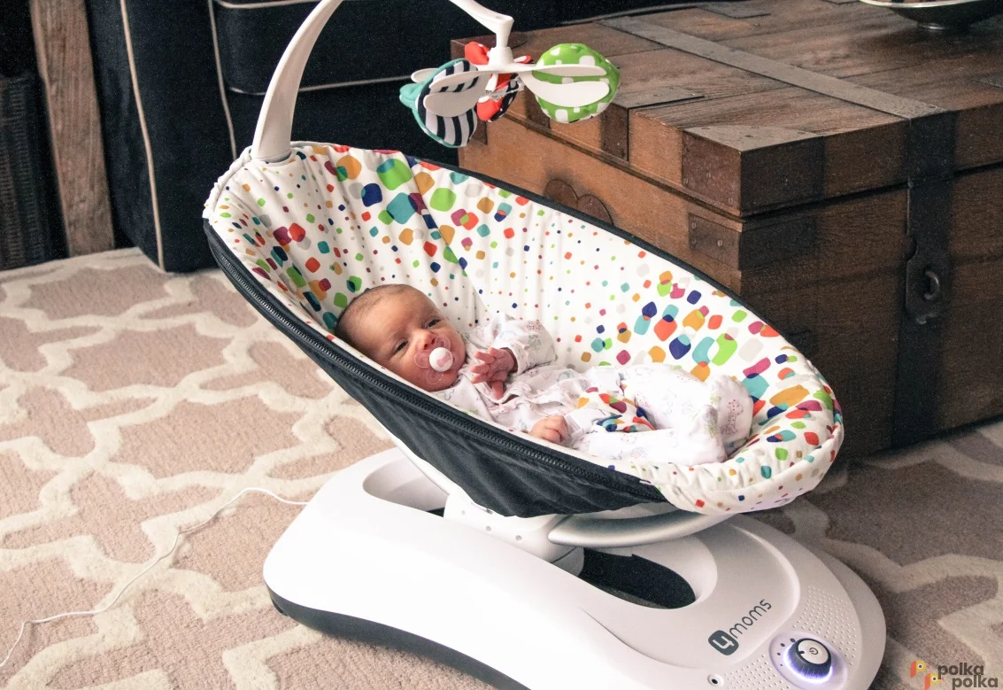 Возьмите Кресло-качалка 4moms RockaRoo. напрокат напрокат (Фото 1) в Москве
