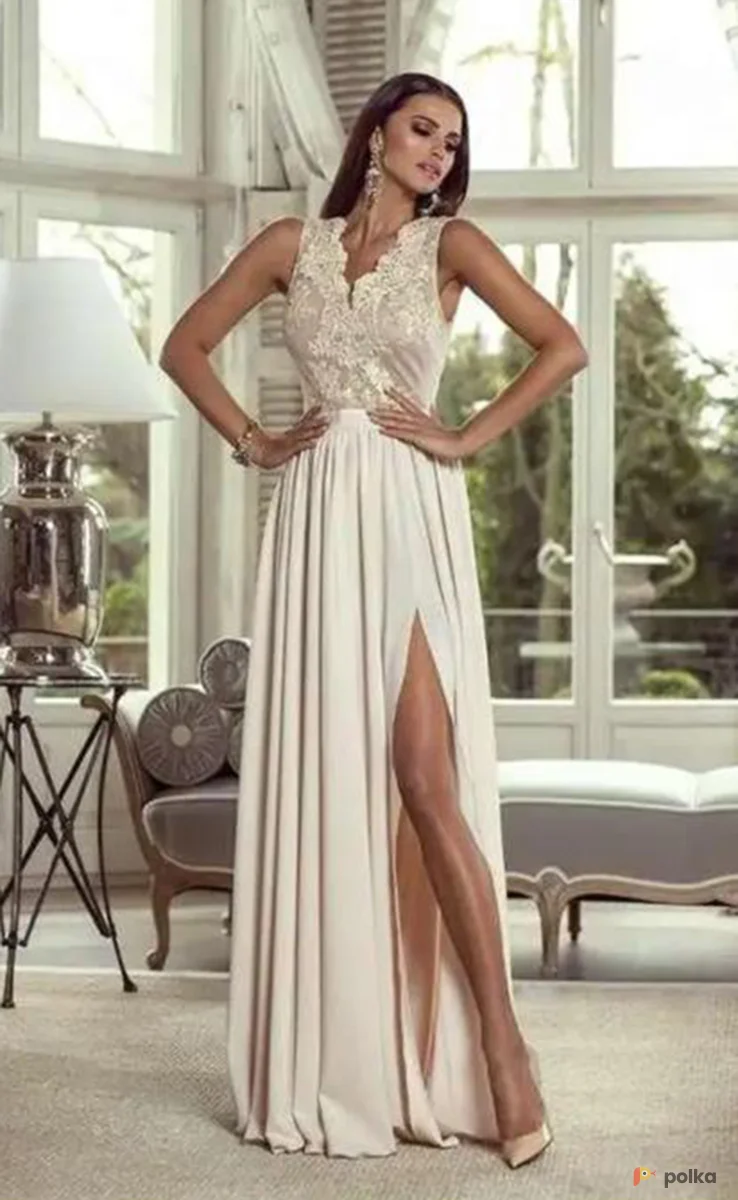 Возьмите Вечернее платье "Каприз"р.44-46 напрокат (Фото 1) в Москве