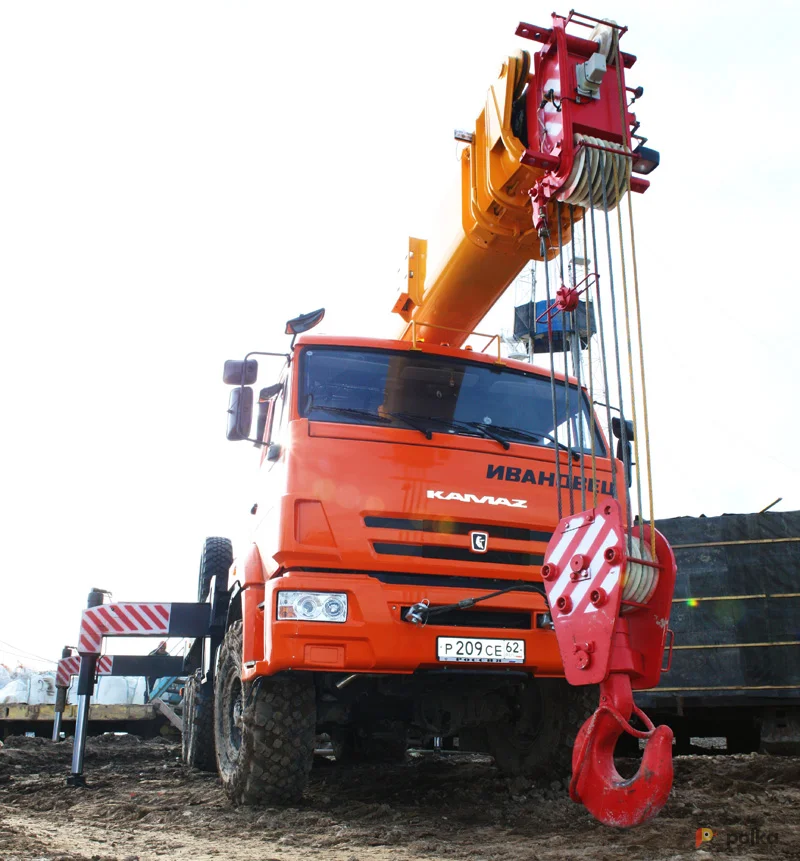 Возьмите Автокран Ивановец КС 45717К-3Р Вездеход напрокат (Фото 1) В Рязани