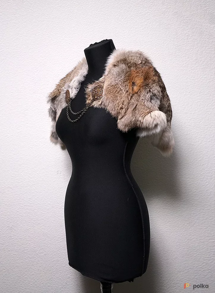 Возьмите Меховая пелерина с фибулами напрокат (Фото 1) в Москве