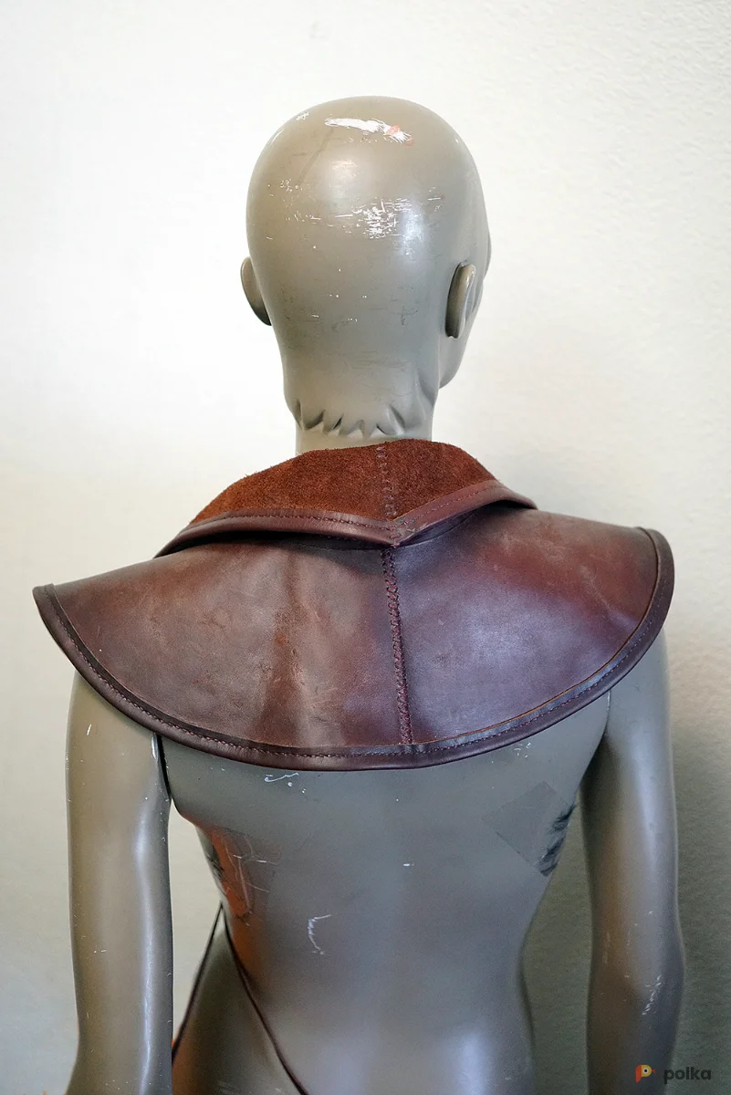 Возьмите Кожаный коротник-стойка напрокат (Фото 1) в Москве