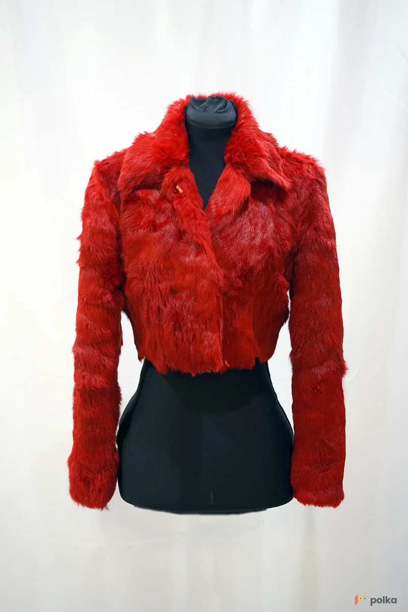 Возьмите Красная укороченная шубка-трансформер напрокат (Фото 1) в Москве
