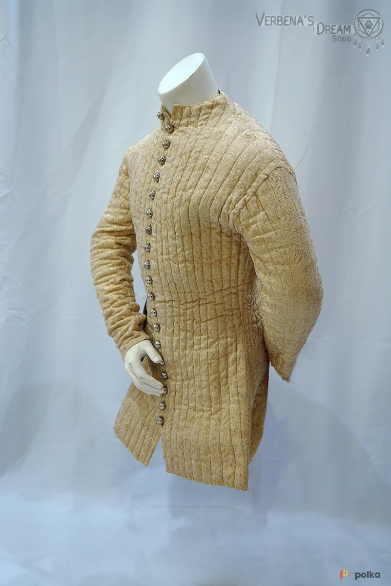 Возьмите Парадный поддоспешник золотистый напрокат (Фото 1) в Москве