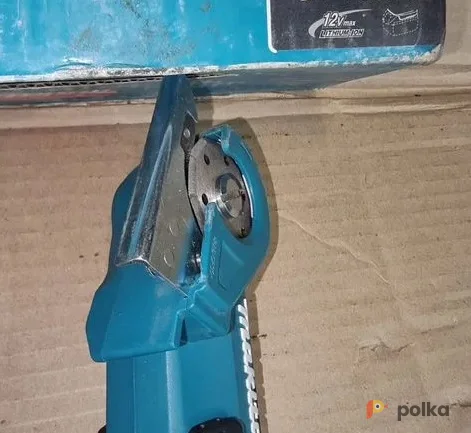 Возьмите Ножницы электрические листовые Makita JS3201J напрокат (Фото 1) в Москве