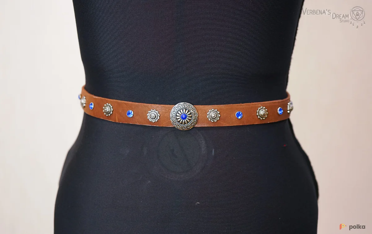 Возьмите Коричневый тонкий пояс с камнями напрокат (Фото 1) в Москве