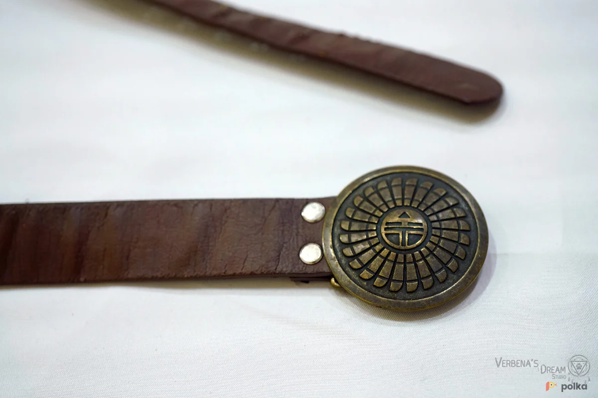 Возьмите Пояс с круглой бронзовой пряжкой напрокат (Фото 1) в Москве