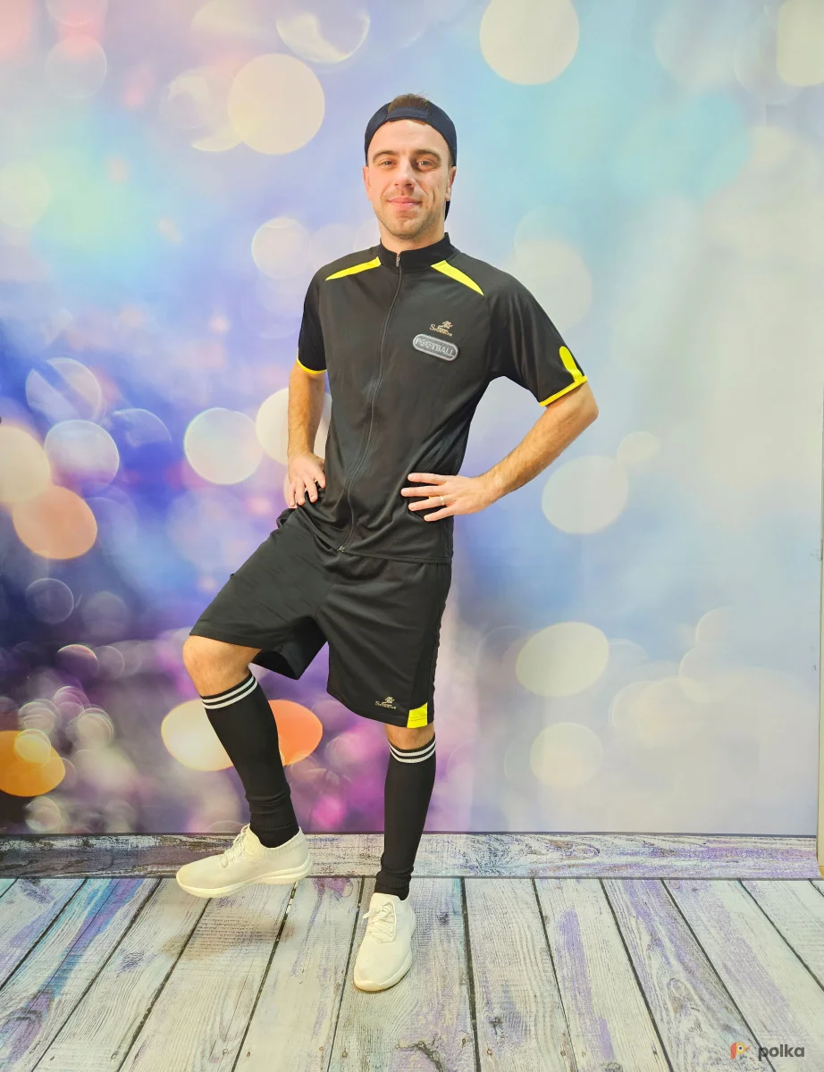 Возьмите Футболист напрокат (Фото 1) в Москве