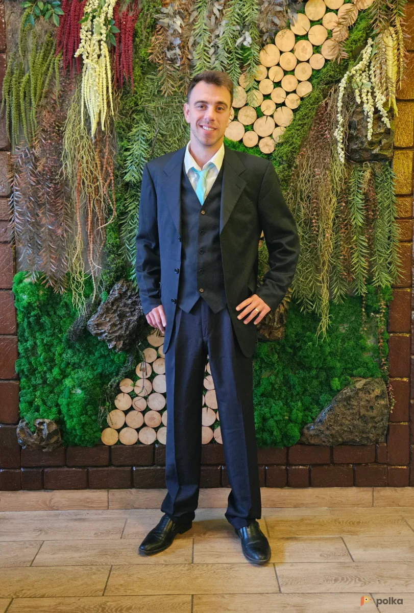 Возьмите Деловой мужской костюм тройка черный напрокат (Фото 1) в Москве