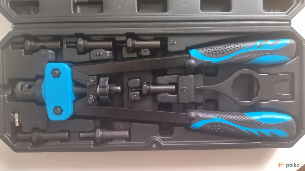 Возьмите Заклёпочник ручной для резьбовых заклепок напрокат (Фото 1) в Москве