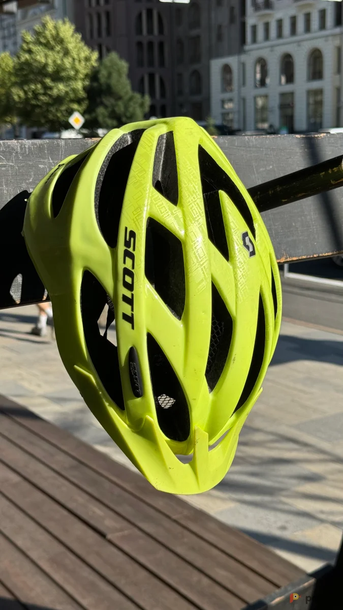 Возьмите Шлем (взрослый) напрокат (Фото 1) В Сочи