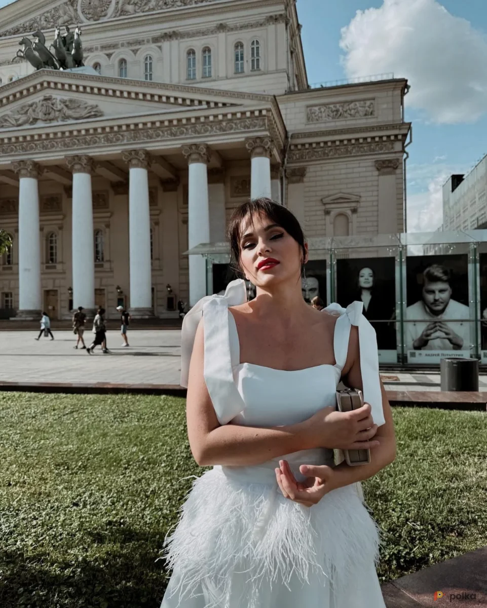 Возьмите Платье вечернее Бриони белое напрокат (Фото 1) В Туле