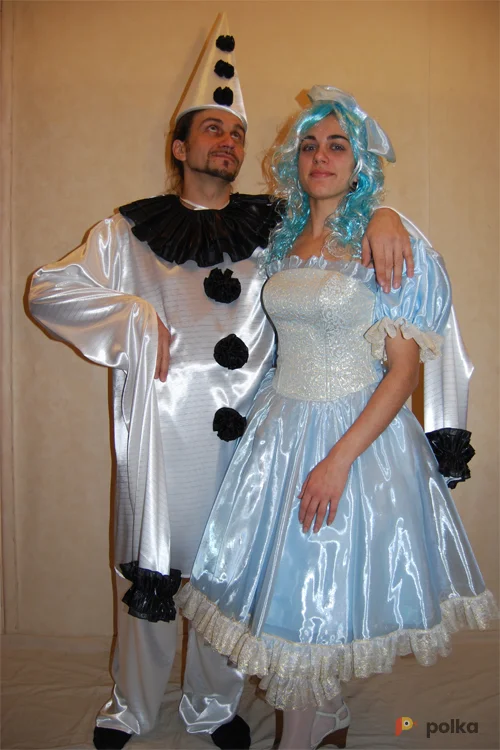 Возьмите КОСТЮМ МАЛЬВИНЫ И ПЬЕРО напрокат (Фото 1) в Москве