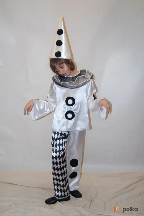 Возьмите КОСТЮМ ПЬЕРО напрокат (Фото 1) в Москве