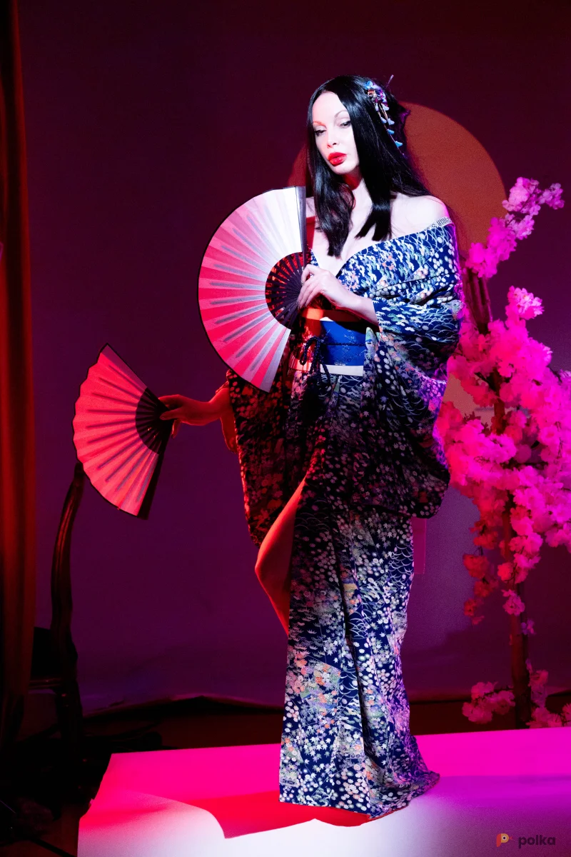 Возьмите Кимоно японское женское Ame アメ напрокат (Фото 1) в Москве