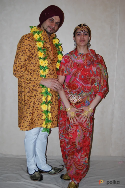 Возьмите ЖЕНСКИЙ ИНДИЙСКИЙ КОСТЮМ №1 напрокат (Фото 1) в Москве